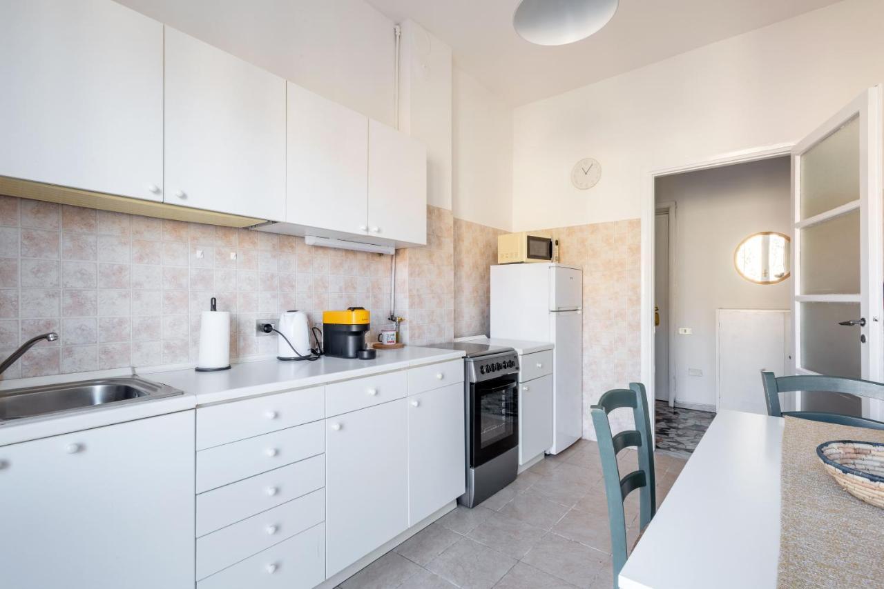 Luvi - Lorenteggio Apartment Mailand