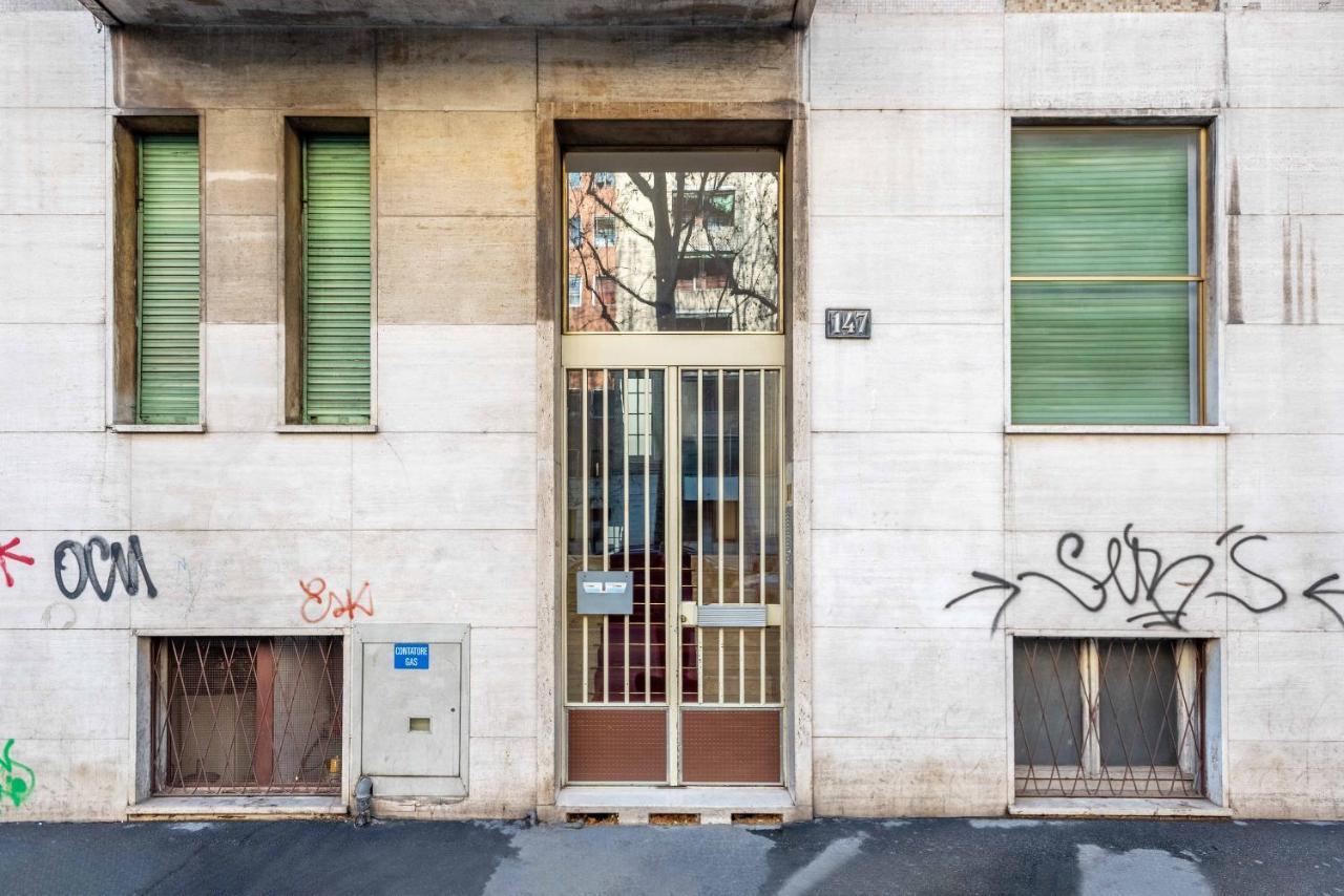 Luvi - Lorenteggio Apartment Mailand